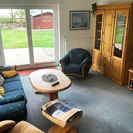 Feldblick-wohnung In Der N He Der Ostsee Schlagsdorf (Fehmarn)